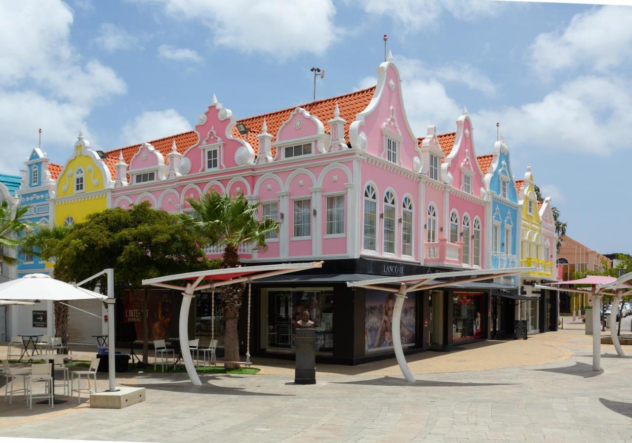 Oranjestad City Suites Exteriér fotografie